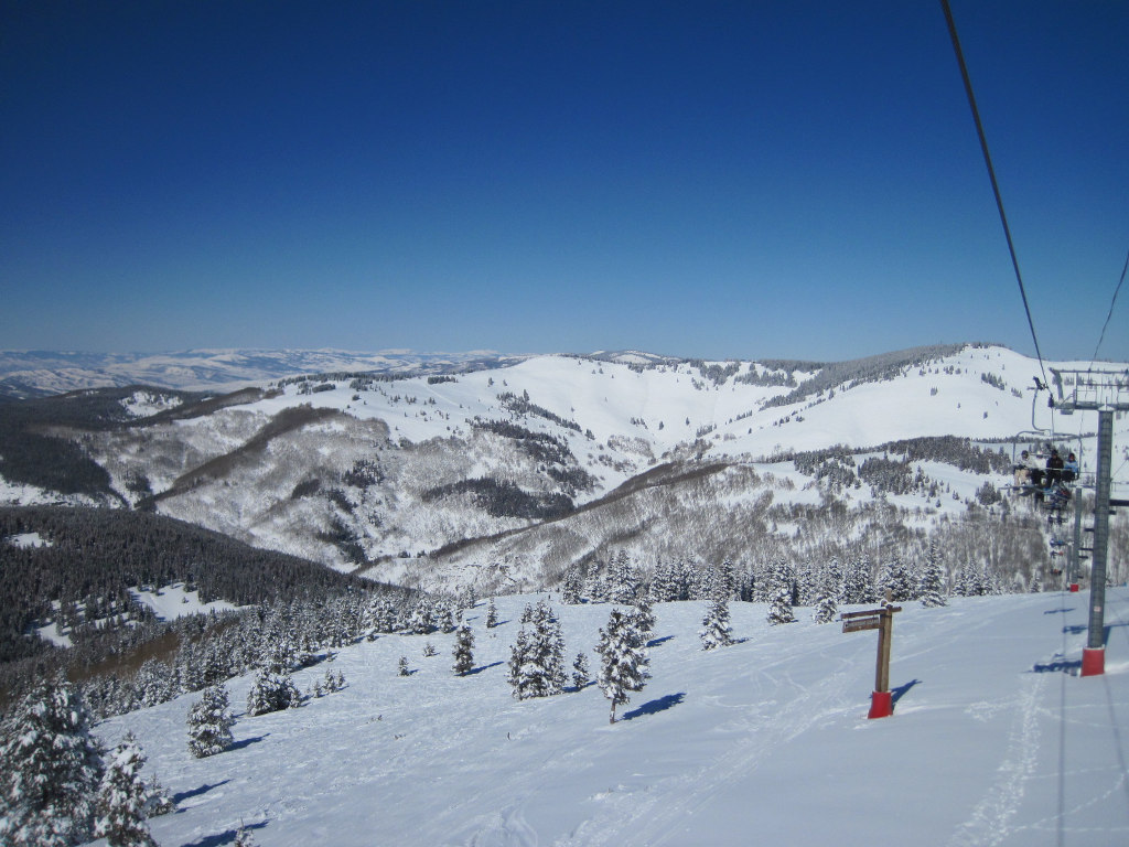 powder day at Blue Sky Basin at Vail Ski Resort