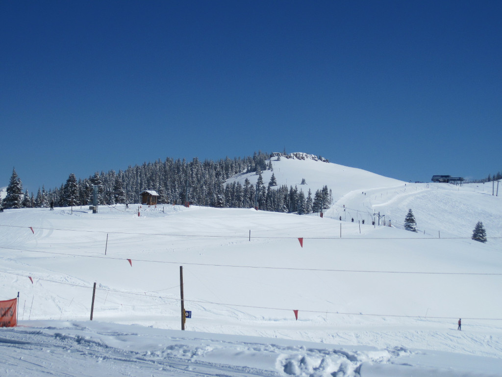 wapiti poma lift at the top of vail china bowl