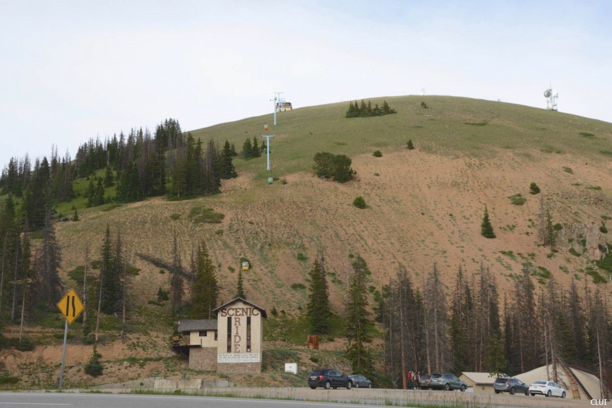 Gondola rides to the summit of Monarch Pass