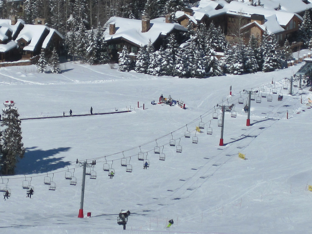 Gopher Hill lift for beginner at Vail Ski Resort