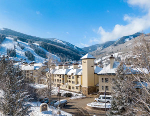 charter hotel in beaver creek