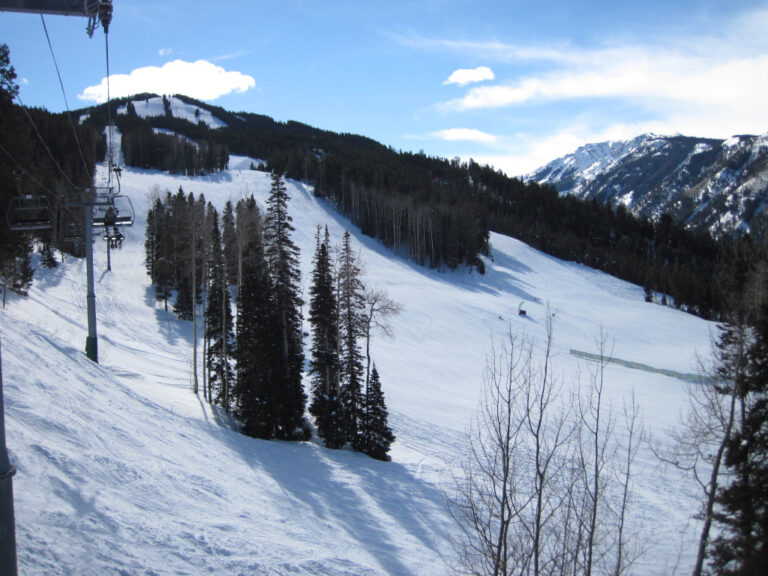 chairlift at Aspen Highlands