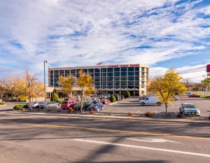 Grand Vista Hotel in Grand Junction near I-70