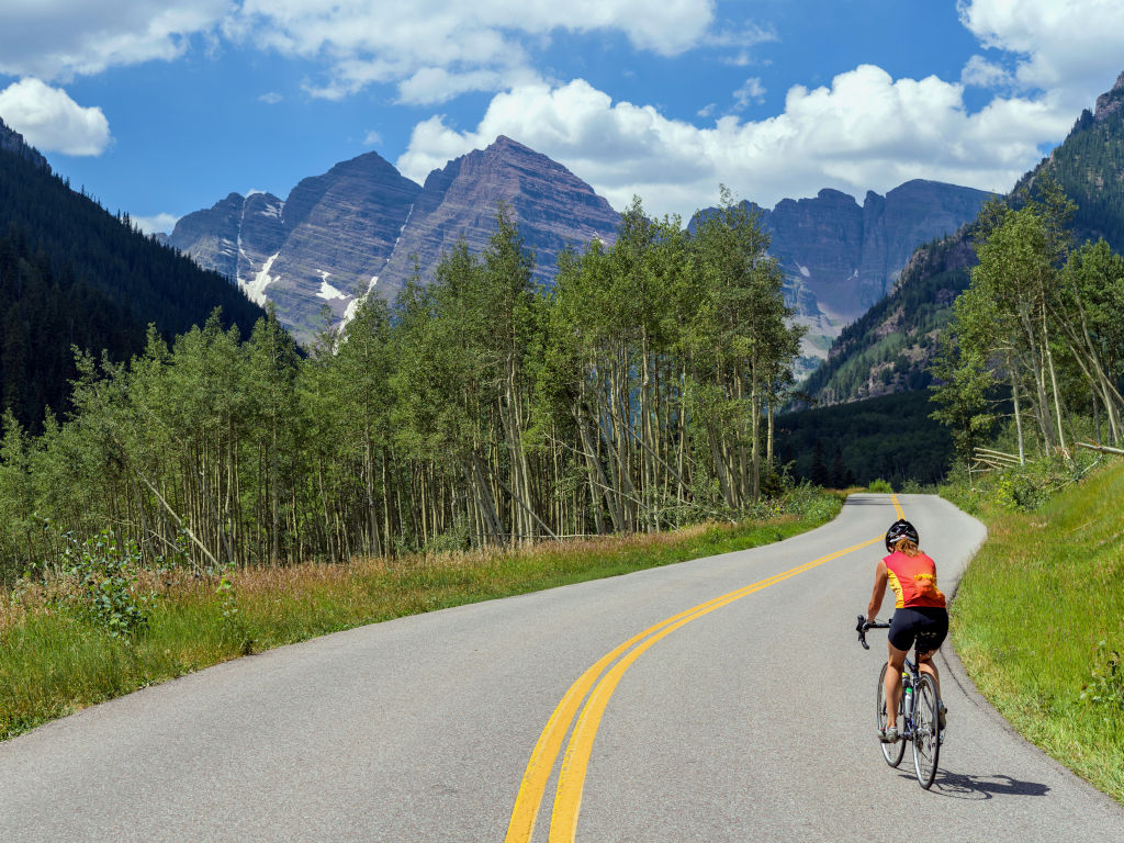 cycling in aspen Colorado to Maroon Bells