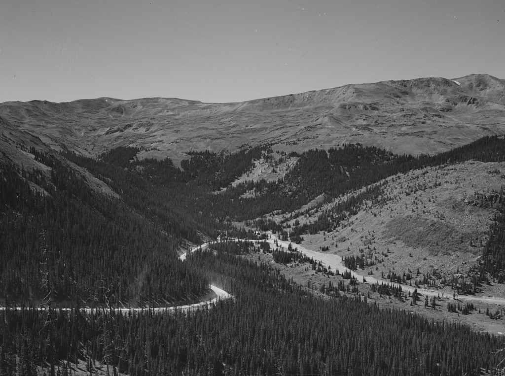 loveland pass historic photo from 1941