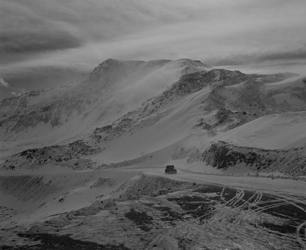 loveland pass historic photo from summit in 1940s