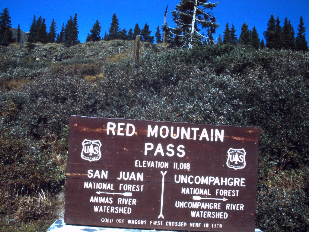 Red Mountain Pass summit marker sign in year 1971