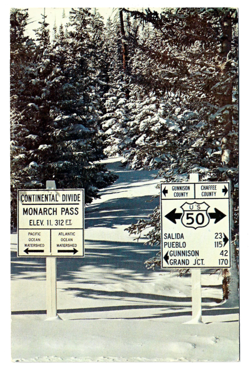 full scan of 1950s postcard CMO-S23732 Monarch Pass Continental Divide sign