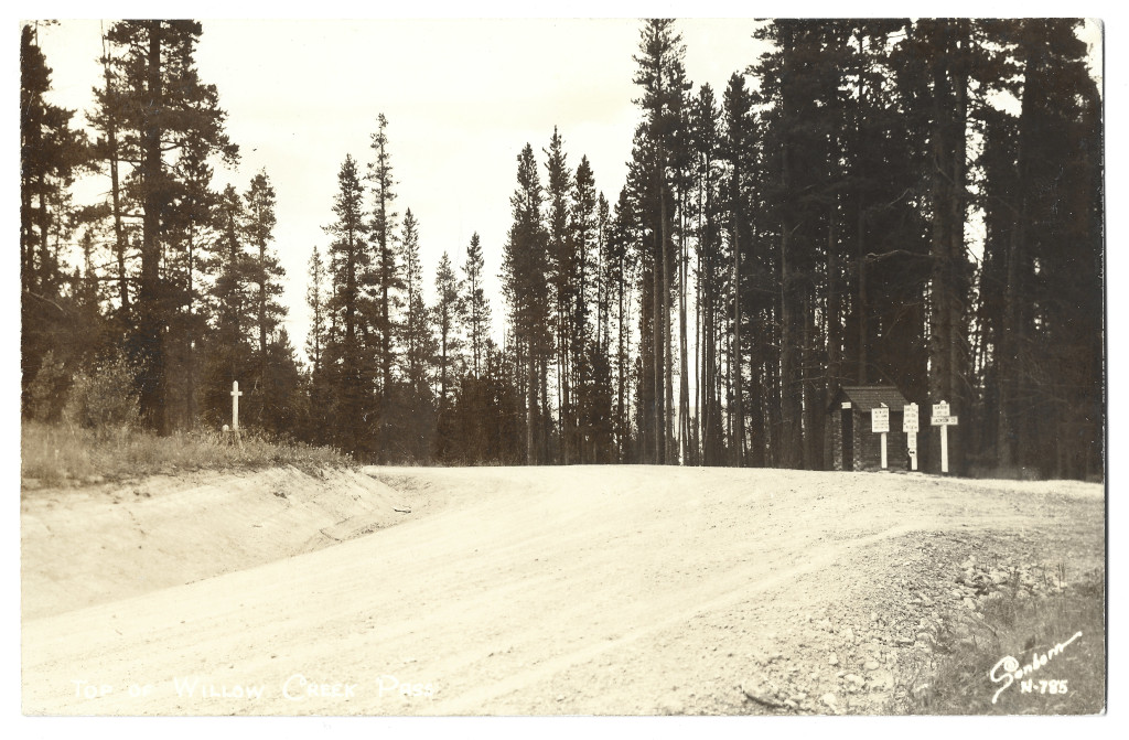 full scan of Willow Creek Pass postcard CWI-N-785 in the Coloradotopia archives