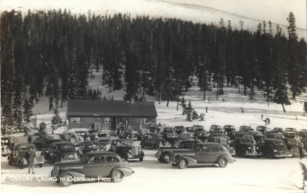 summit of berthoud pass with cars and berthoud pass inn in 1938-1939