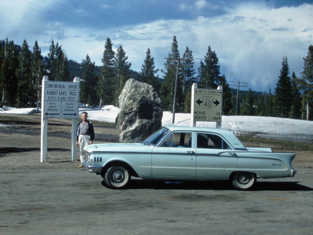 Continental Divide signs and