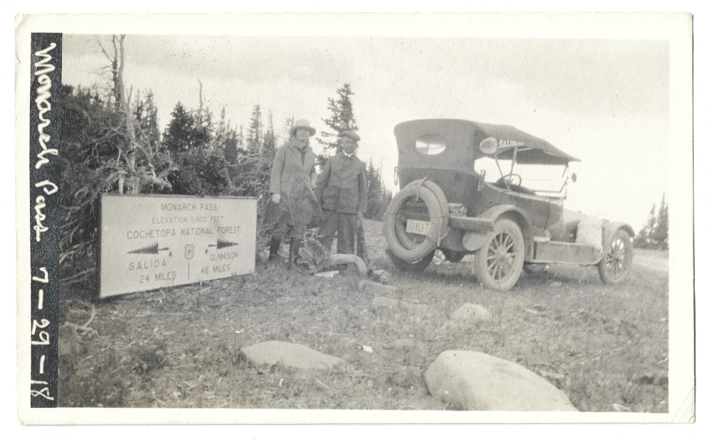 full scan of 1918 Monarch Pass photograph CMO-72918 with Continental Divide sign and car