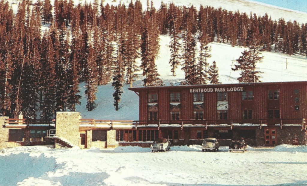 Berthoud Pass Lodge postcard CB-53A1 from circa 1950s