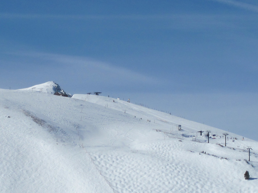 top Sierra chairlift and Celebrity Ridge surface lift at Copper Mountain