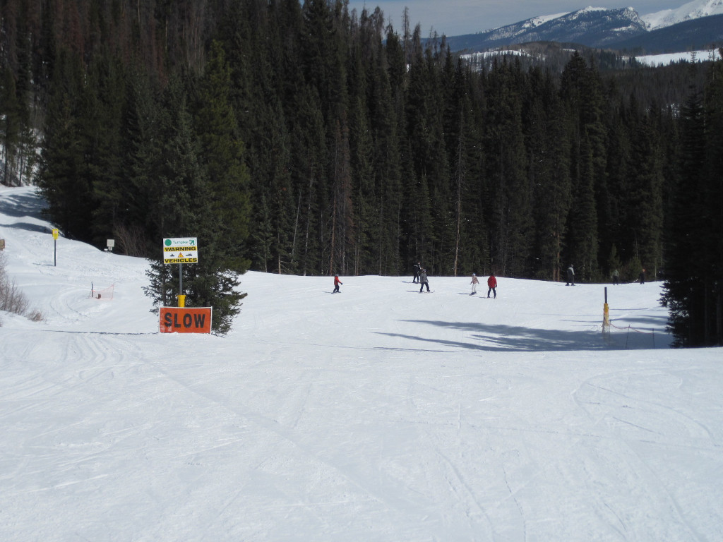 Turnpike beginner ski trail entrance